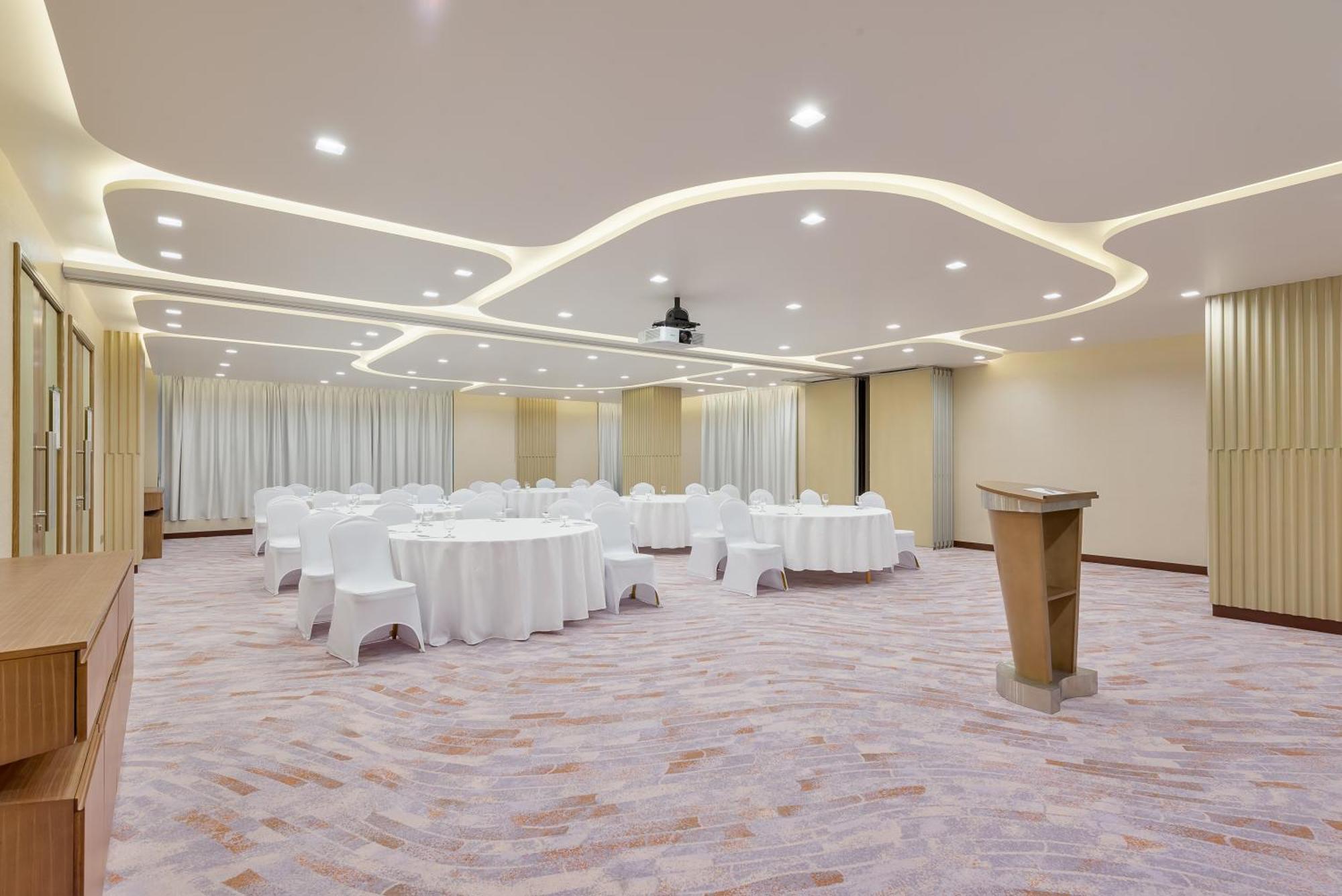 Intercityhotel Bawshar